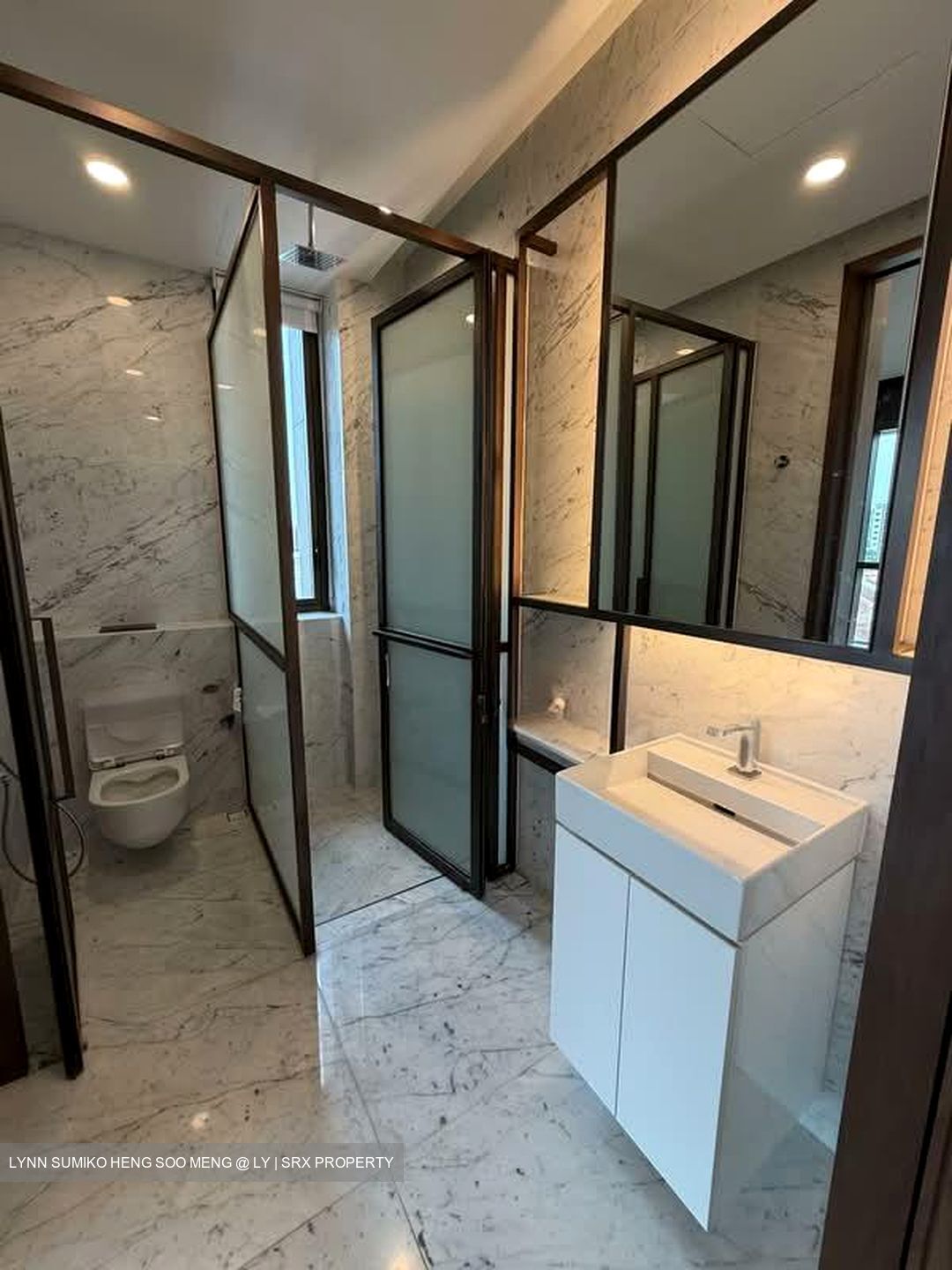 8 Hullet (D9), Apartment #585596241